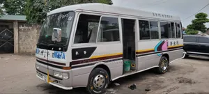 Mitsubishi Fuso Rosa 2000 White