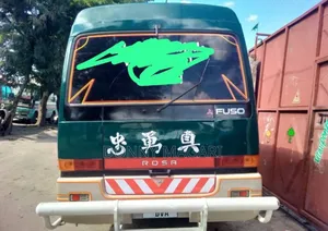 Mitsubishi Fuso Rosa 2004 Green