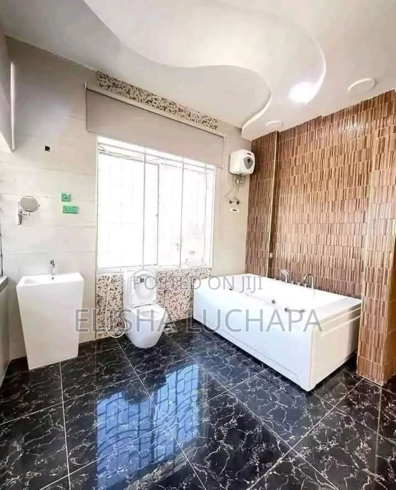 Furnished 4bdrm Mansion in Mbweni for sale