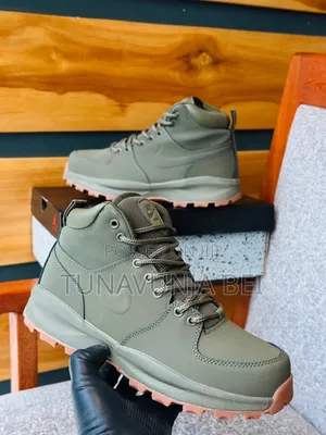 Nike Manoa for Men