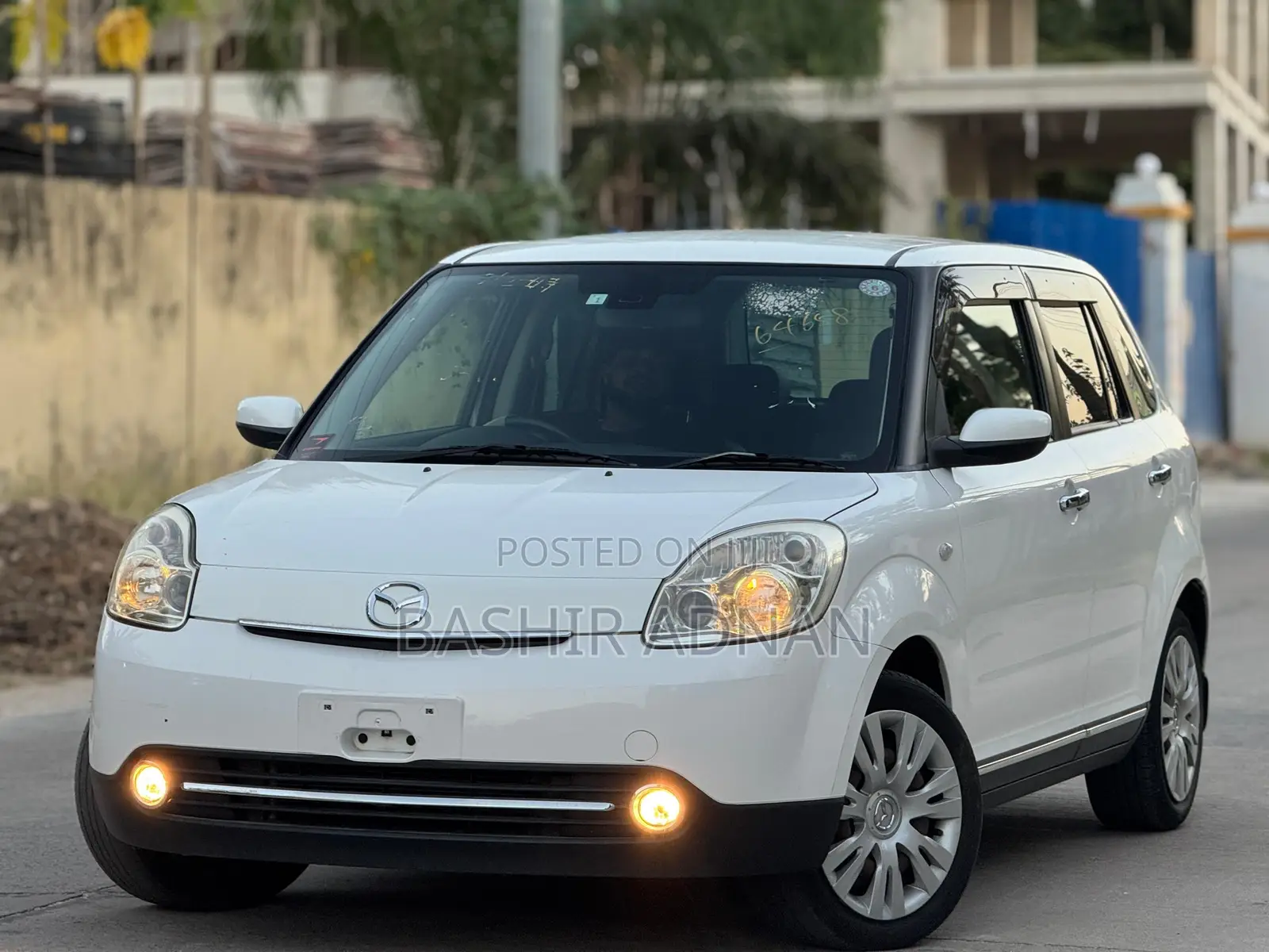 Mazda Verisa 2013 White