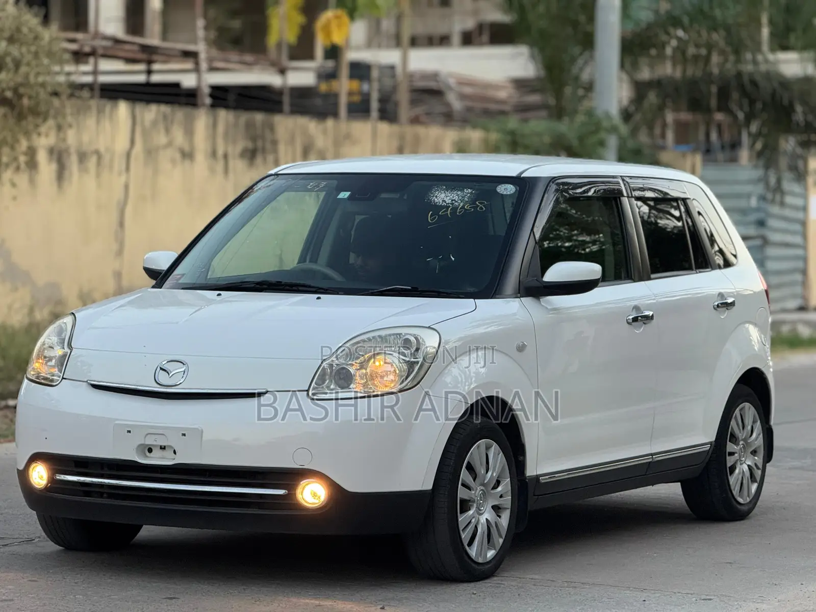 Mazda Verisa 2013 White