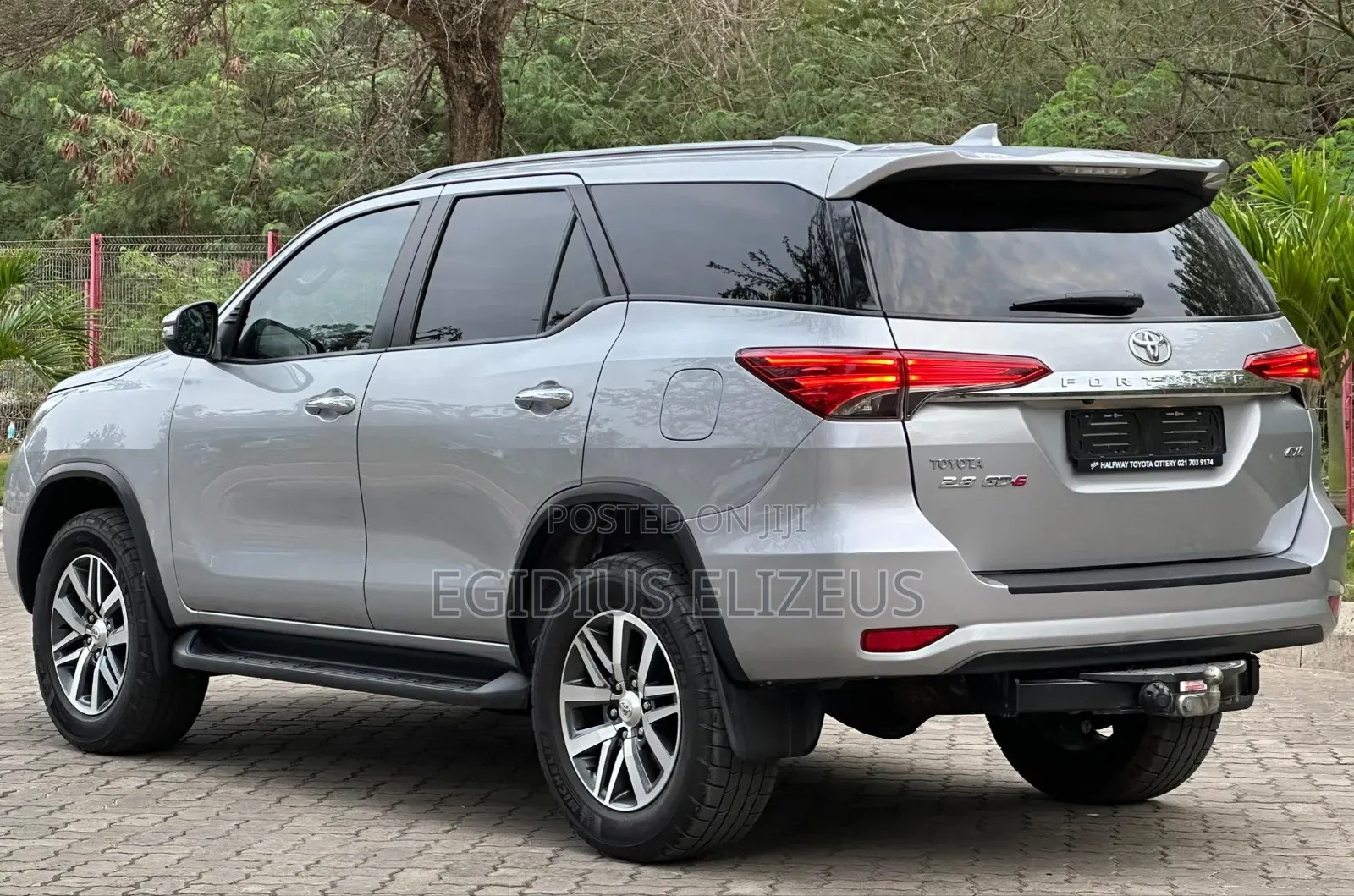 Toyota Fortuner 2018 Silver