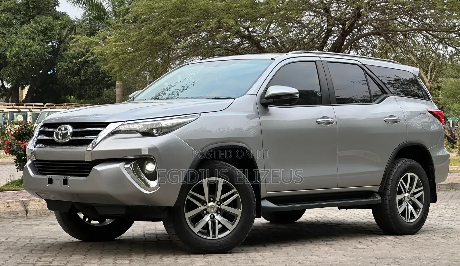Toyota Fortuner 2018 Silver