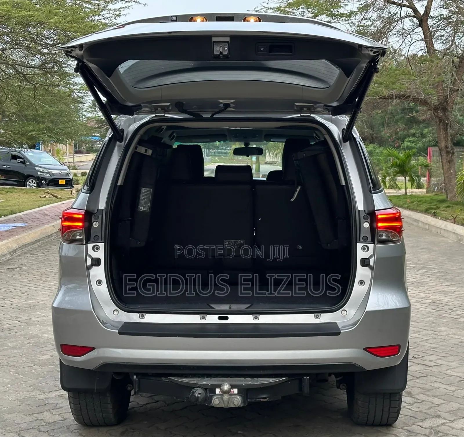 Toyota Fortuner 2018 Silver
