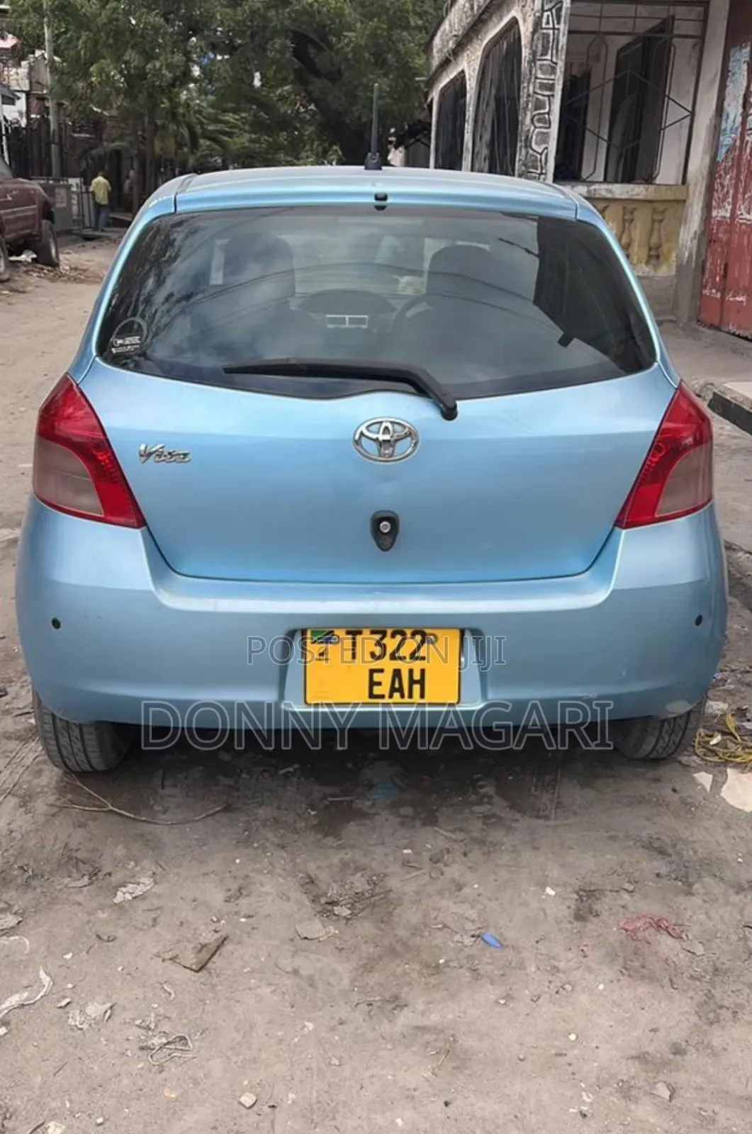 Toyota Vitz 1.3 FWD 5dr 2005 Blue