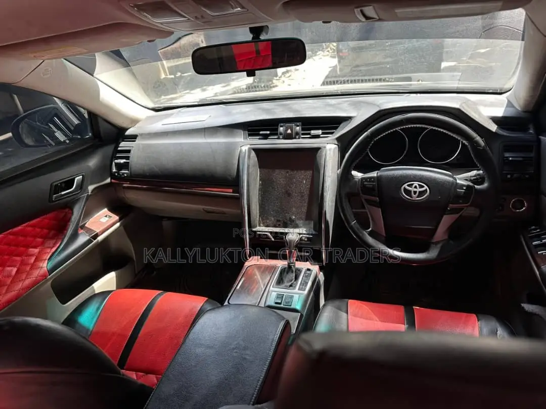 Toyota Mark X 2010 Black