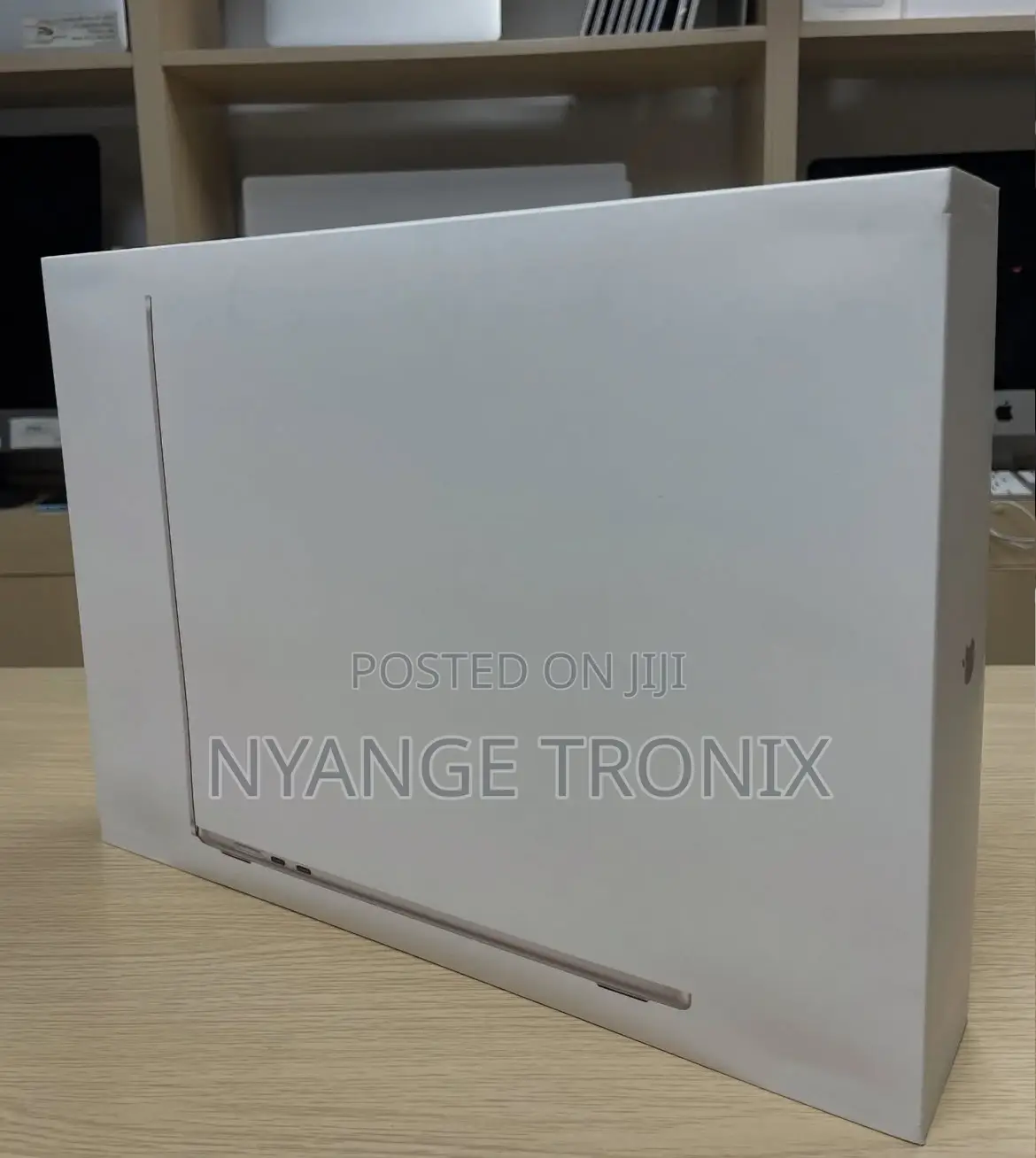 New Laptop Apple MacBook Air 2024 M3 15-Inch 8GB Apple M3 SSD 256GB
