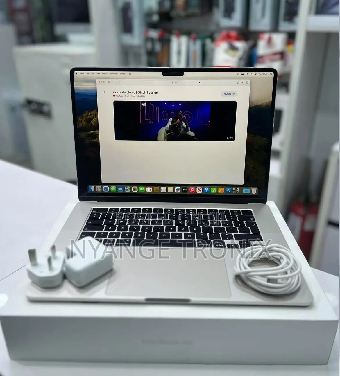 New Laptop Apple MacBook Air 2024 M3 15-Inch 8GB Apple M3 SSD 256GB
