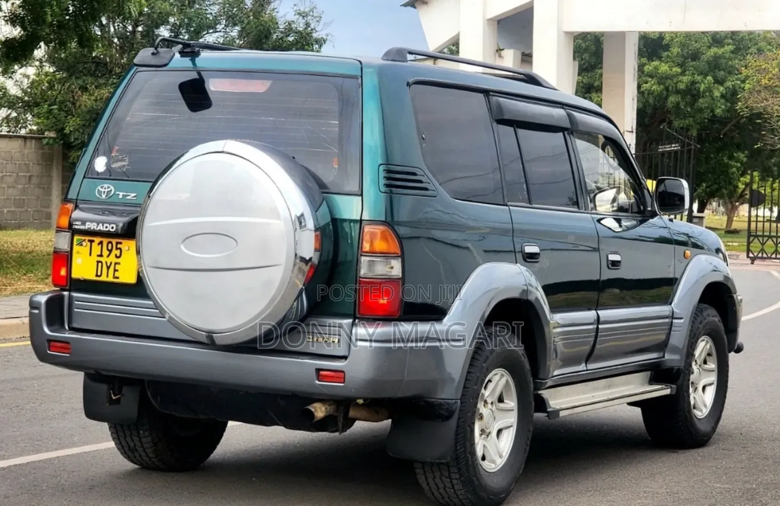 Toyota Land Cruiser Prado 1998 Green