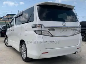 Toyota Vellfire 2013 White
