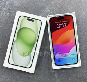 New Apple iPhone 15 256 GB Green