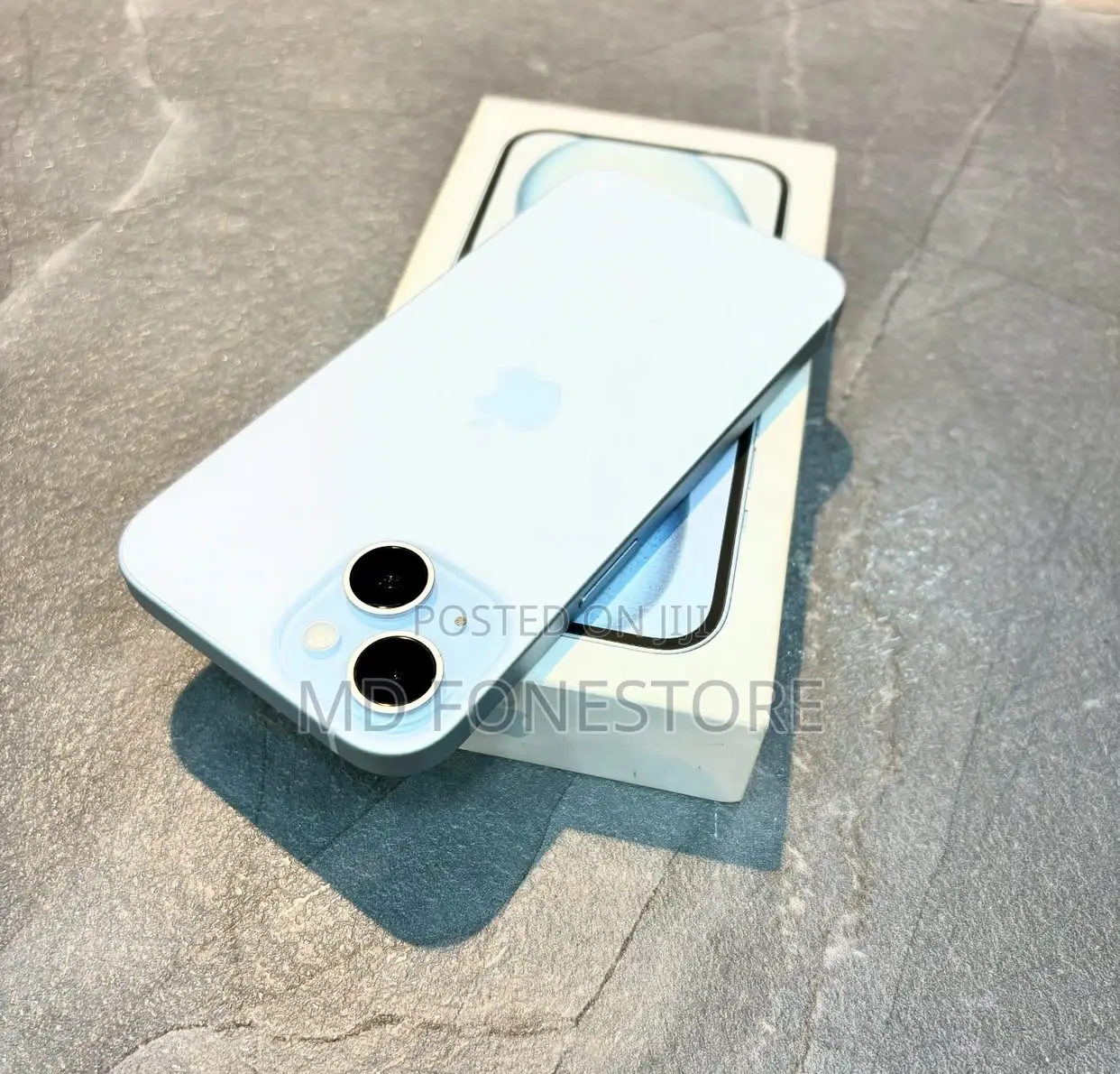 New Apple iPhone 15 256 GB Blue