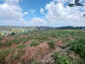 Kiwanja Kinauzwa Bunyokwa Kikubwa, Kizuri Na Bei Nanu