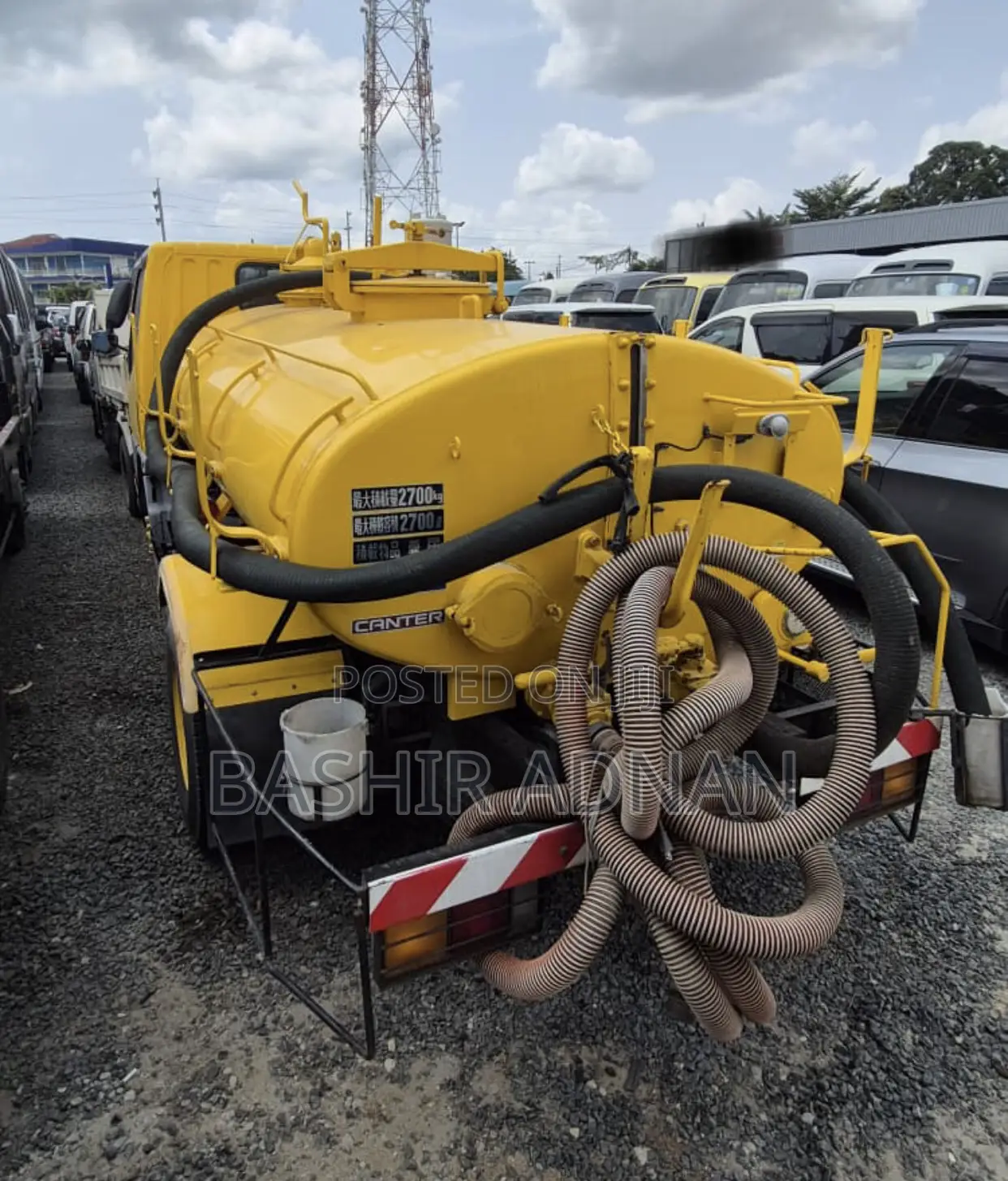 Mitsubishi Canter Water Bowser Tanker Truck Unregistered.