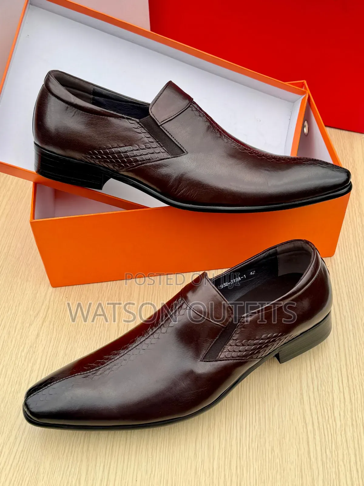 Men's Leather Shoes Official or Viatu in Different Design