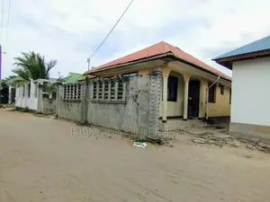 3bdrm House in Buza Karibu Na, Ilala for sale
