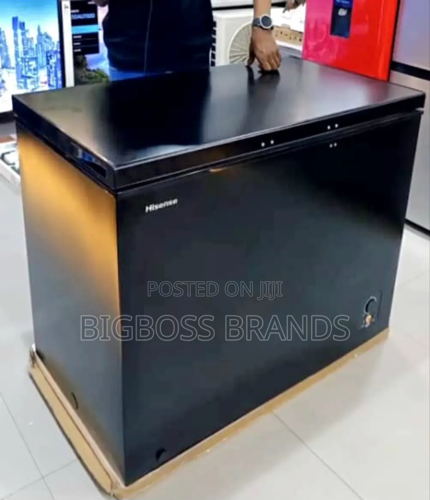 Hisense Freezer Fc250sh 200 Lit (Black Freezer)