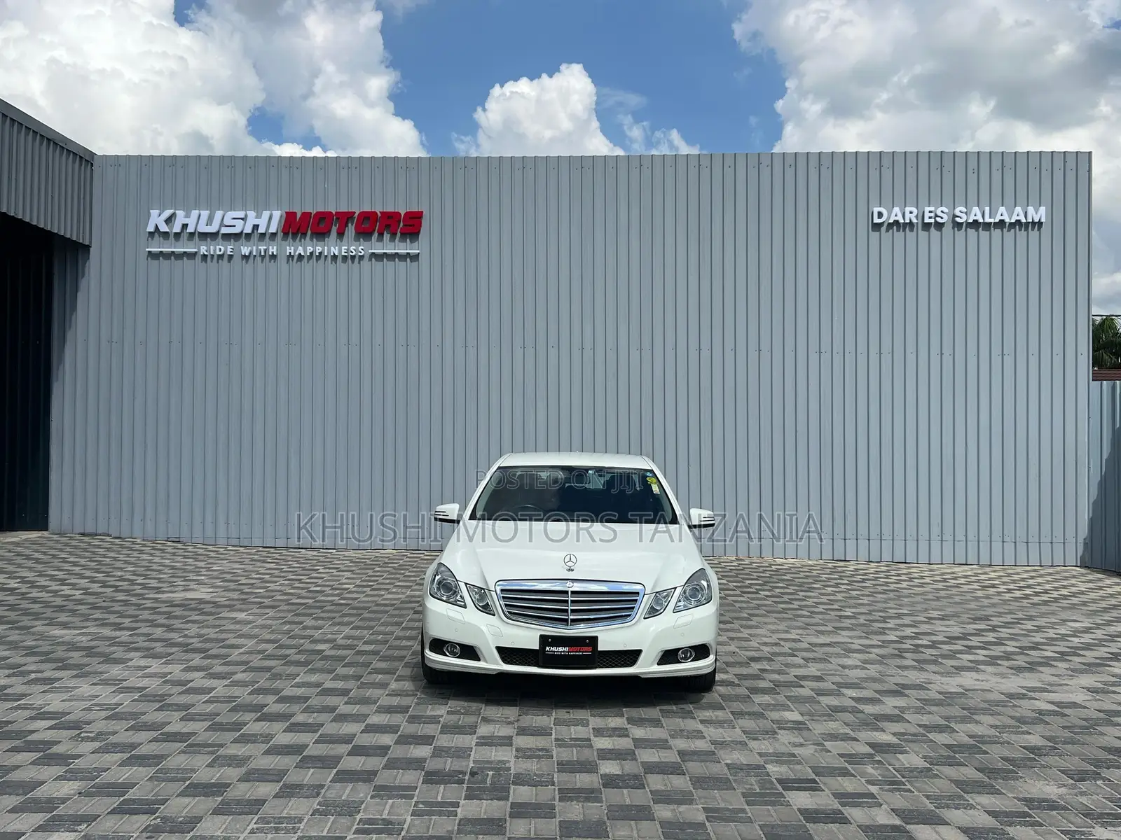 Mercedes-Benz E250 2009 White