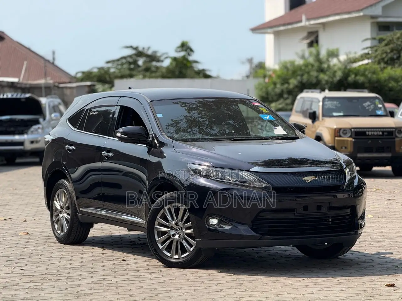 Toyota Harrier 2.0 2015 Purple