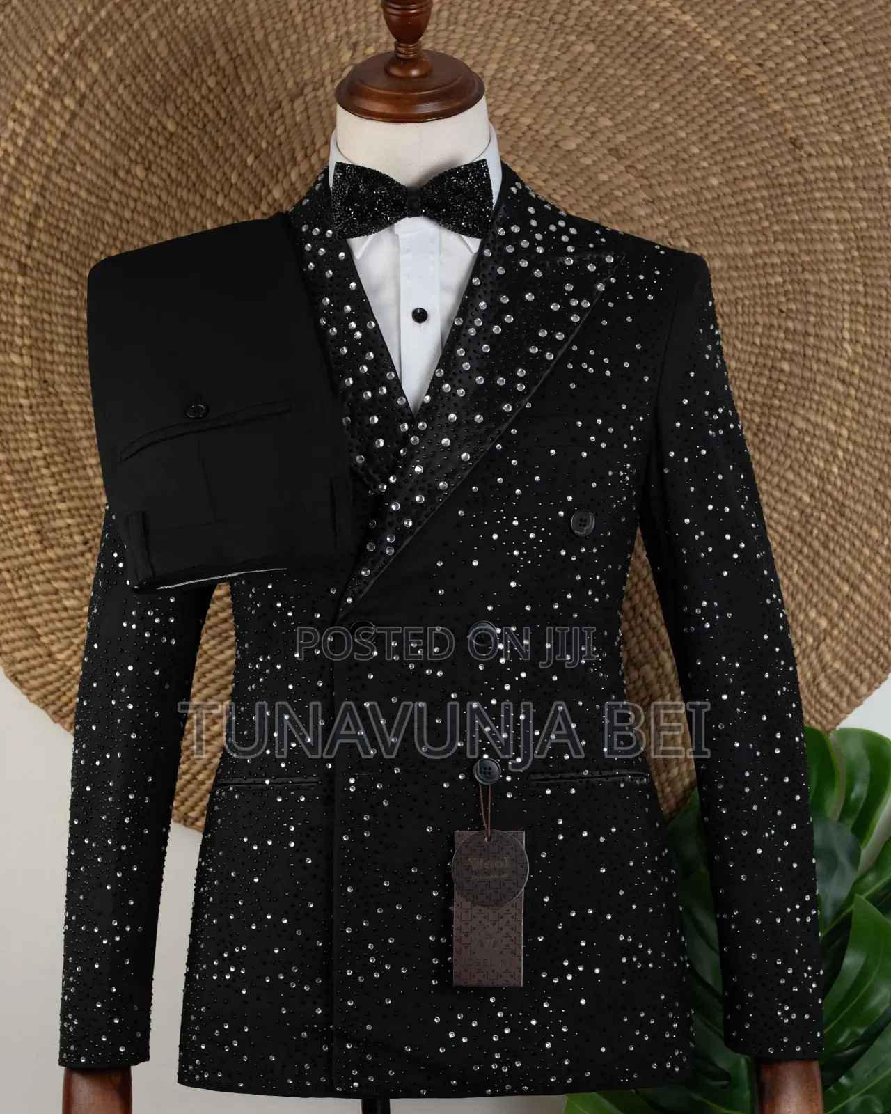 Wedding Suit / Stones Material