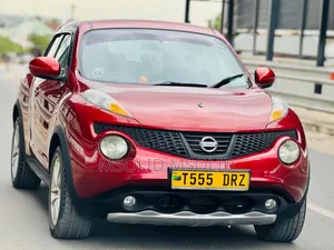 Nissan Juke 2011 Red