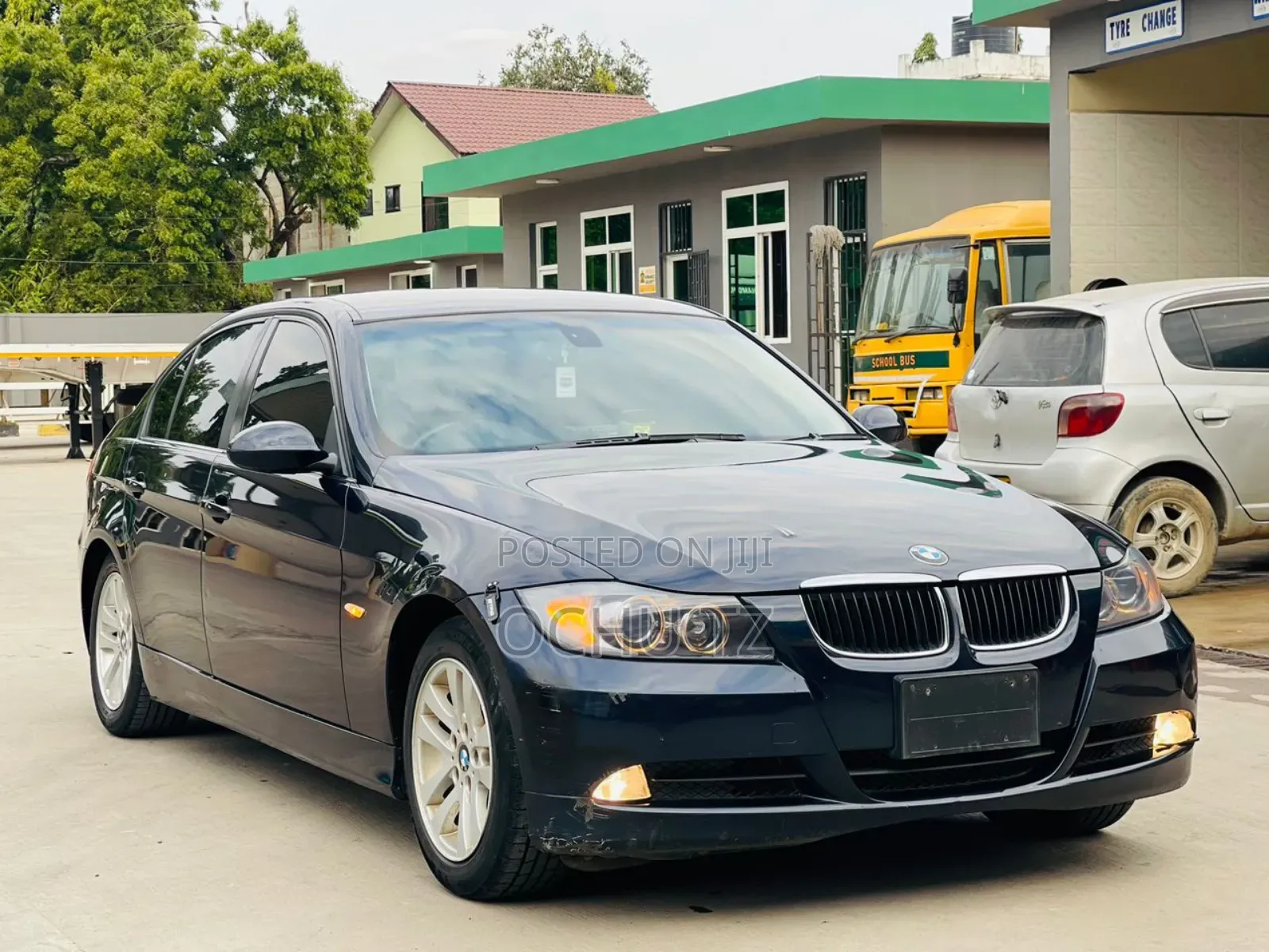 BMW 3 Series 2010 Black