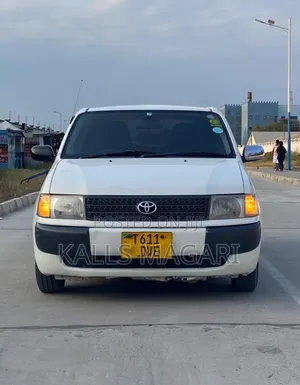 Toyota Probox 2005 White