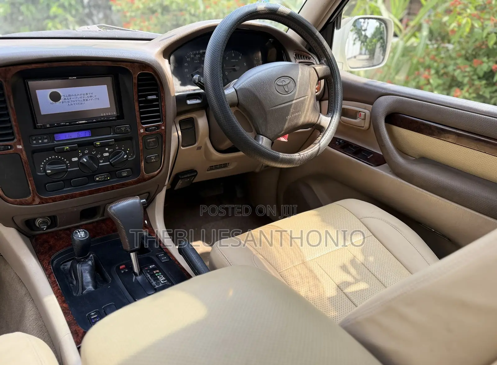 Toyota Land Cruiser 2001 Pearl