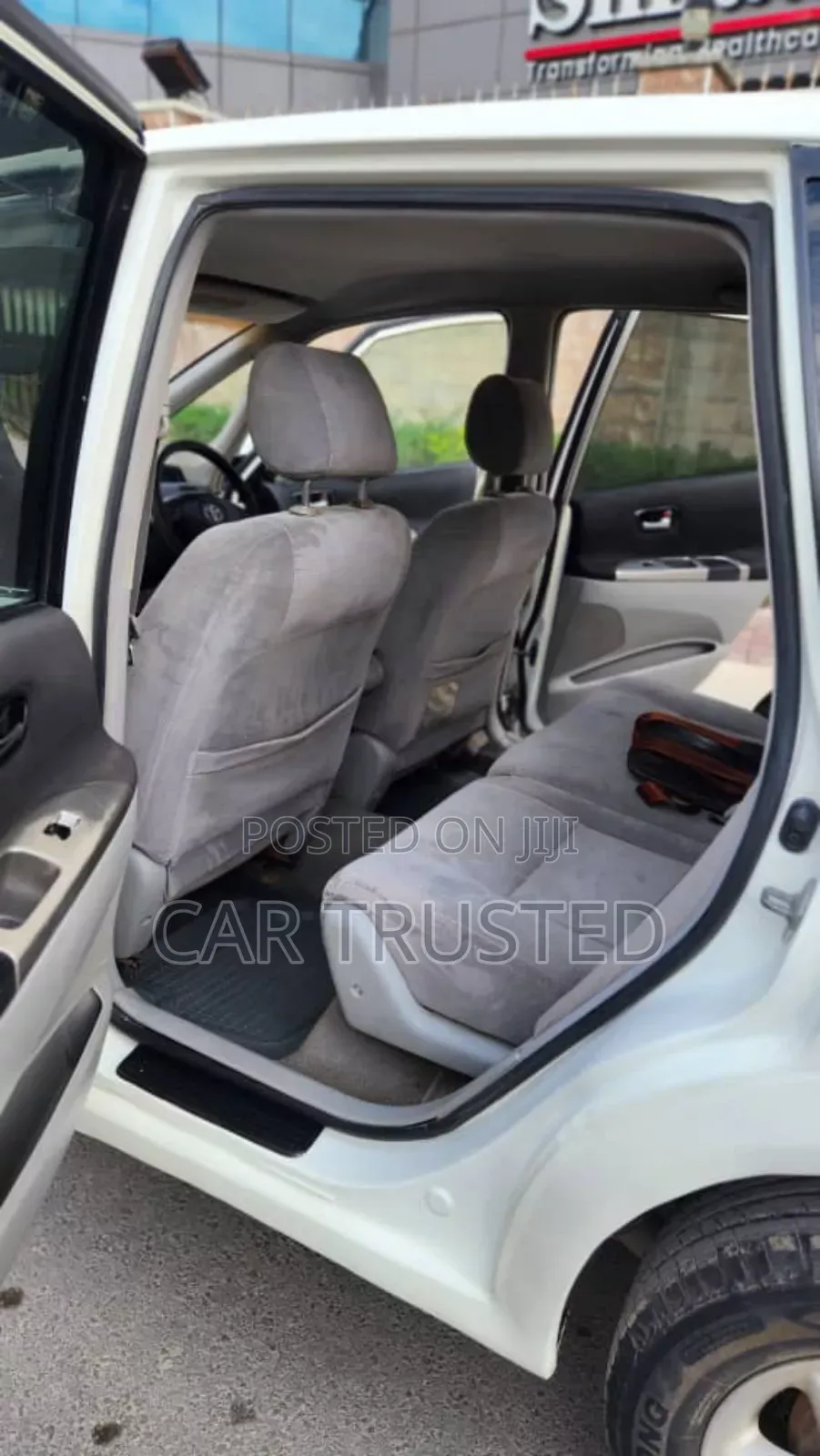 Toyota Opa 2002 White