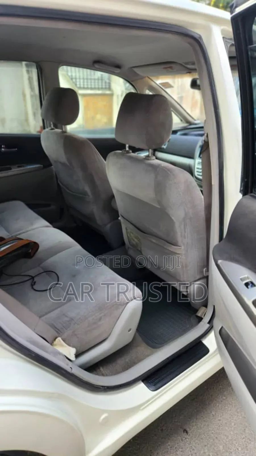 Toyota Opa 2002 White