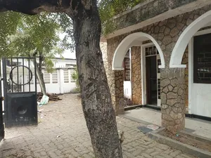 Photo - 3bdrm House in Kinondoni for sale