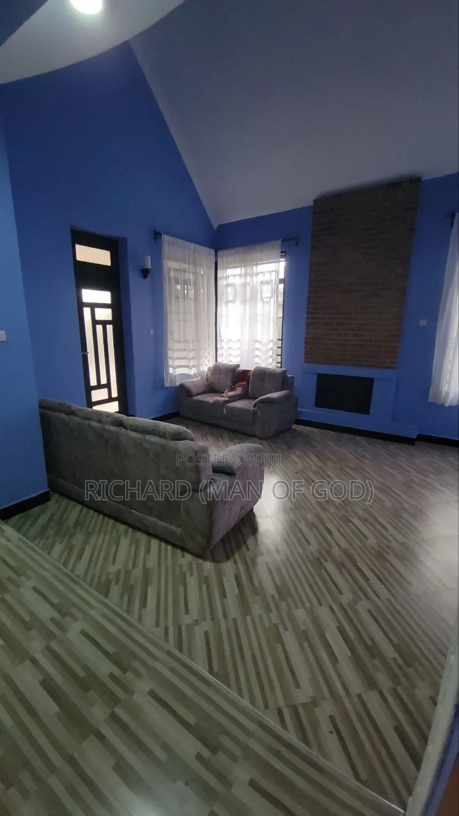 4bdrm Mansion in Central Business Area for rent