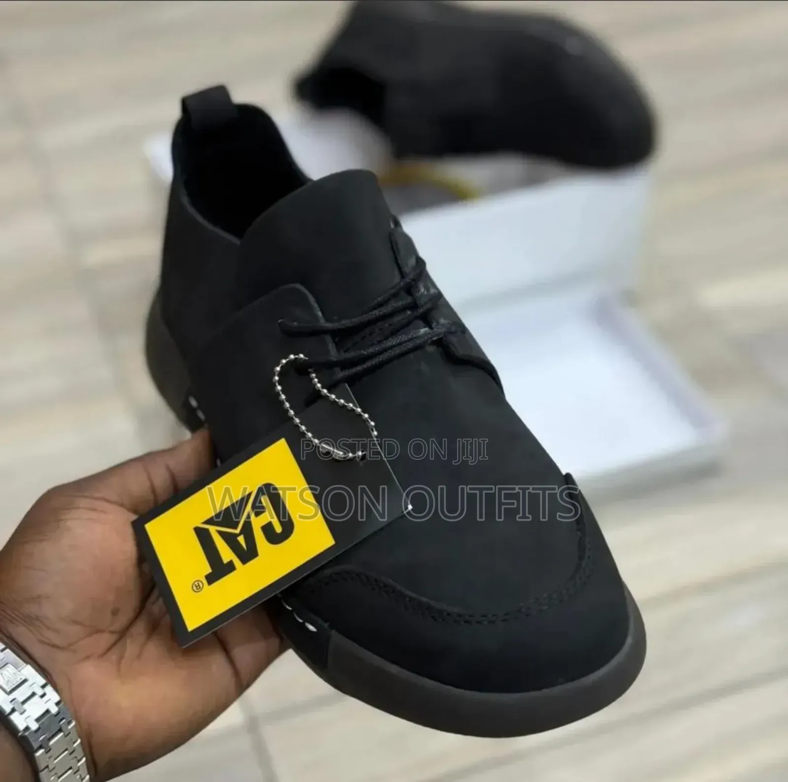 Men's Shoes in Caterpillar Brand Made of Leather Materials