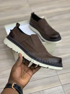 Men's Shoes Special for Official and Casual Walking Outings