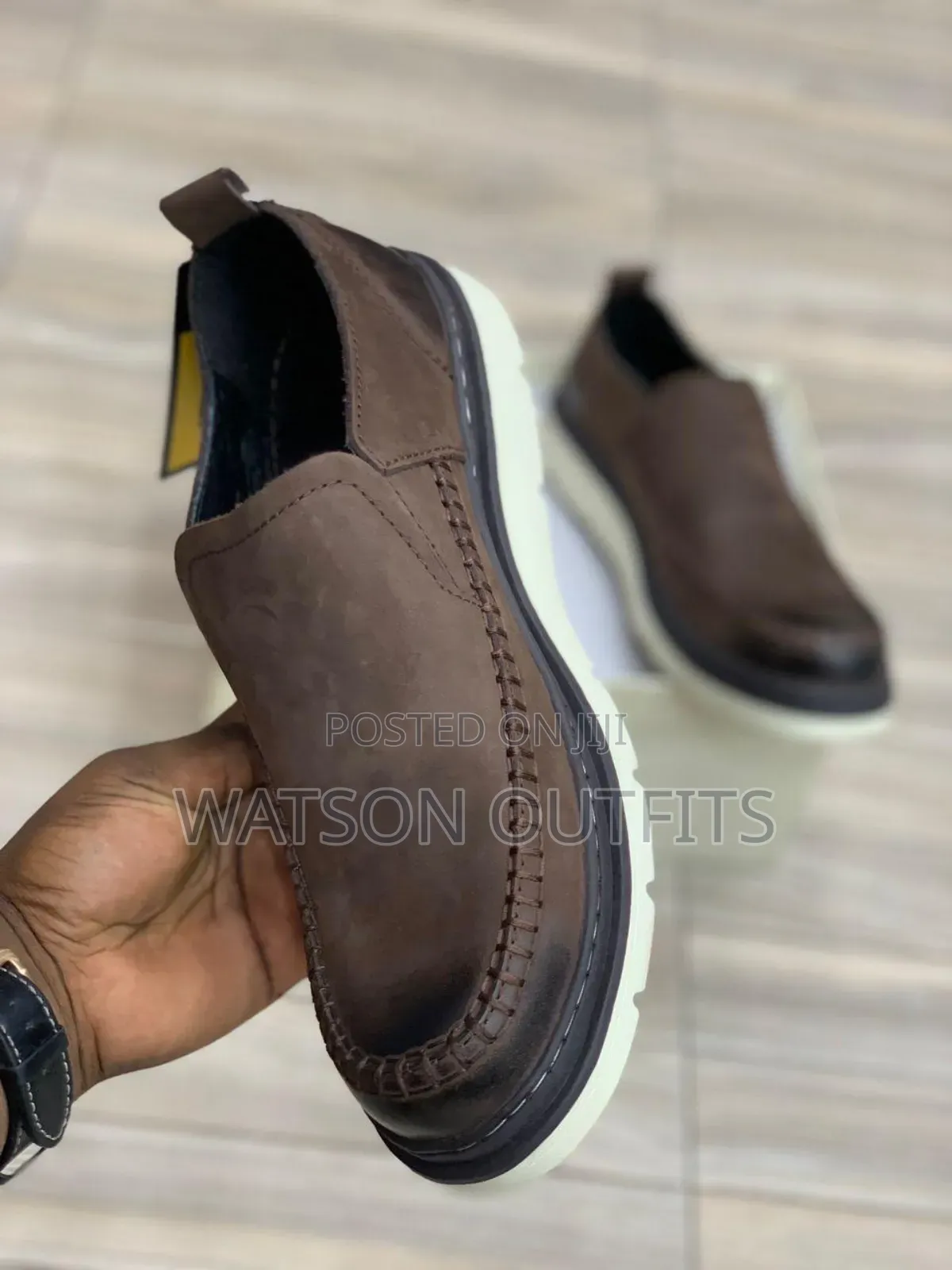 Men's Shoes Special for Official and Casual Walking Outings