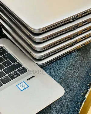 Laptop HP EliteBook 820 G3 8GB Intel Core I7 SSD 256GB