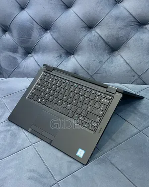 Laptop Dell Latitude 7390 8GB Intel Core I5 SSD 256GB