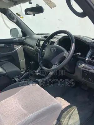 Toyota Land Cruiser Prado 2005 Silver