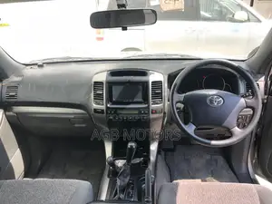 Toyota Land Cruiser Prado 2005 Silver