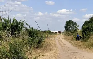 Ekari 4 Za Karibu Ya Barabara Ya Bagamoyo Msata Mita 200