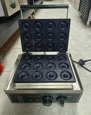 Commercial 12-Hole Electric Doughnut Machine, Model Wg-Hf-Dm12