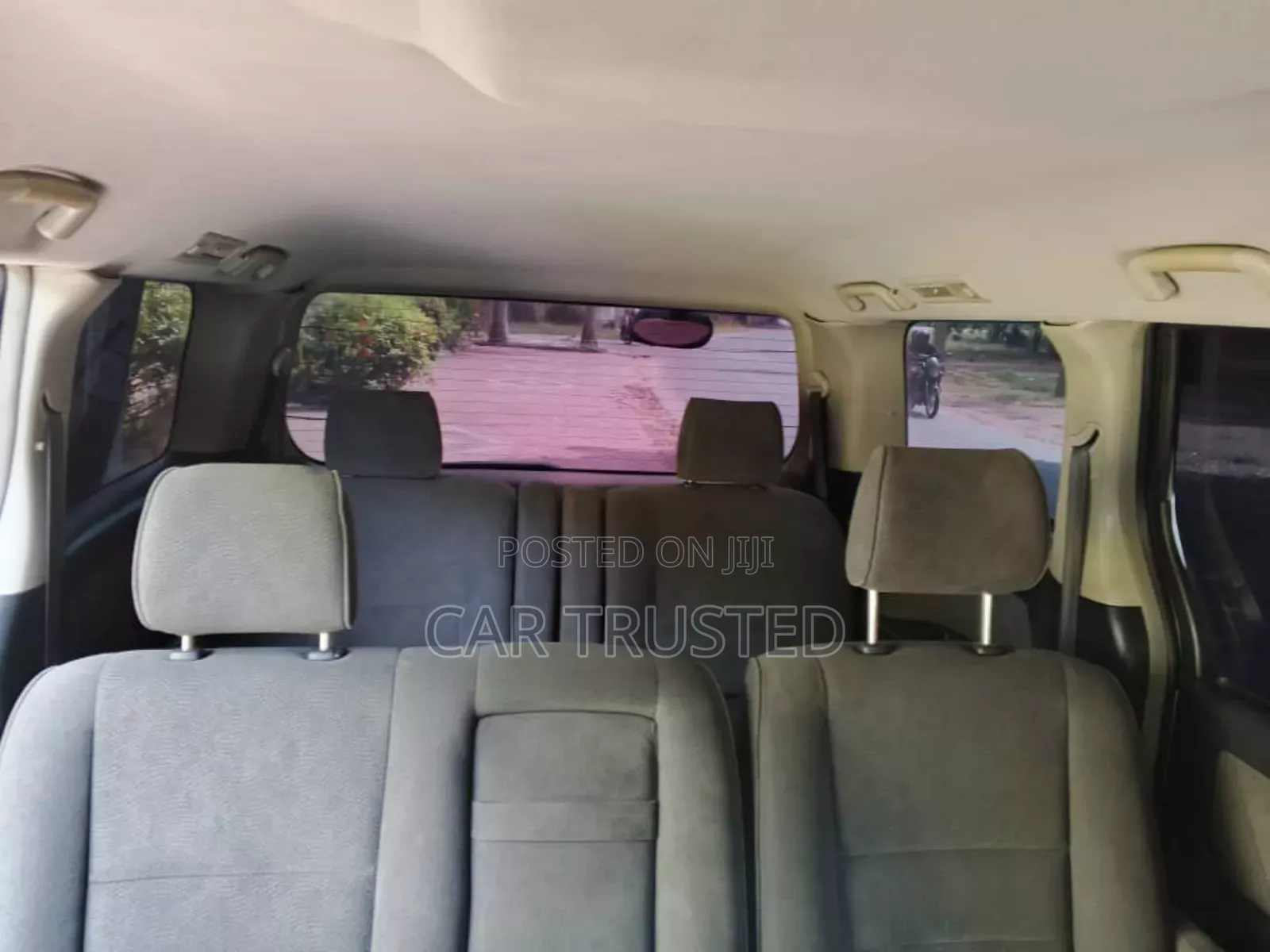 Toyota Alphard 2.4 Petrol AWD 2005 White