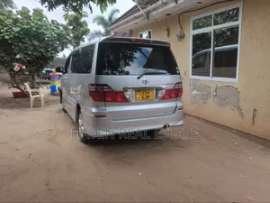 3bdrm House in Makongorosi for sale