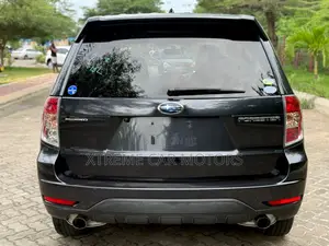 Subaru Forester 2012 Black