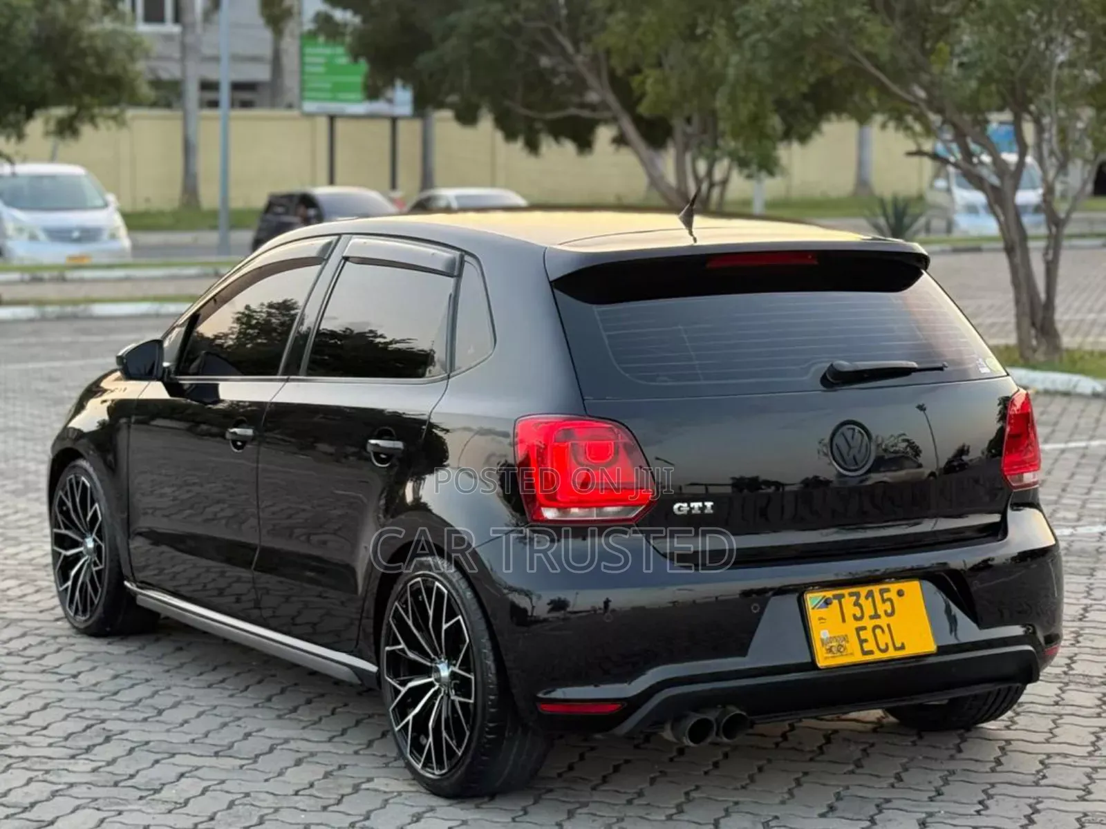 Volkswagen Golf GTI 2012 Black