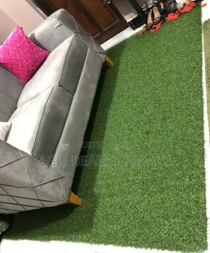 Grass Carpet Kwa Sh. 35,000/- Mita 1.7