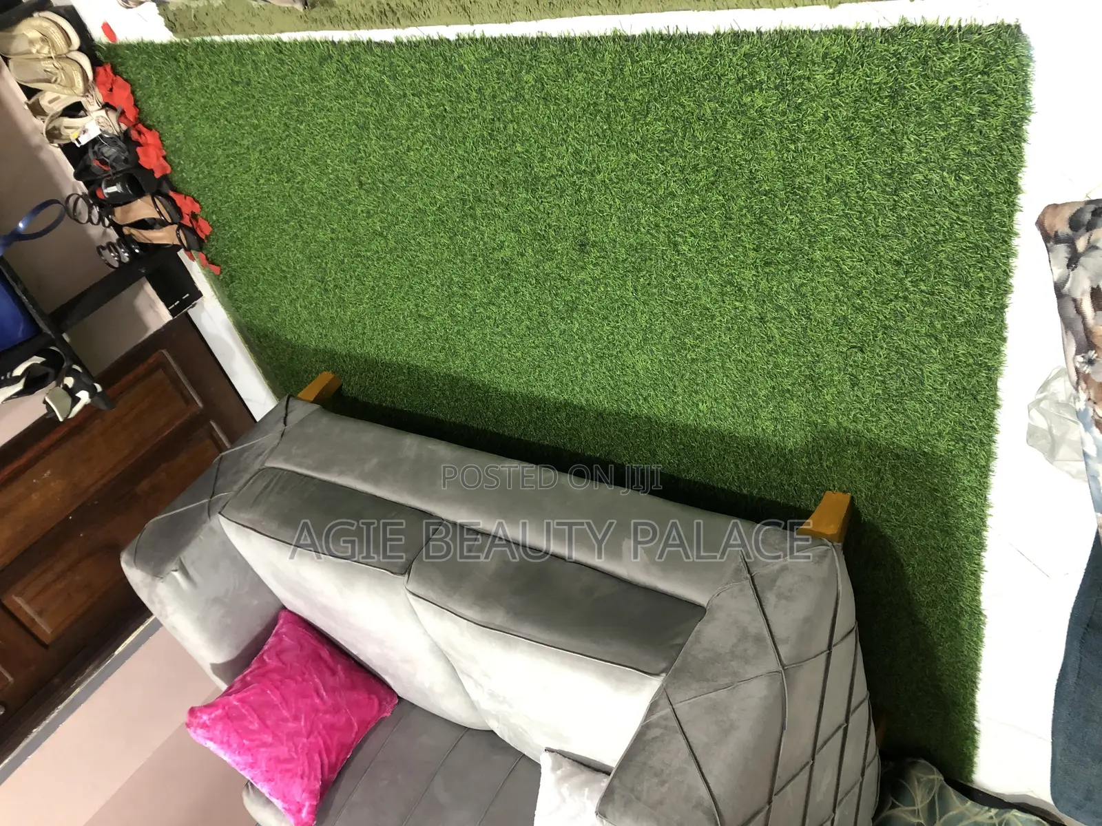 Grass Carpet Kwa Sh. 35,000/- Mita 1.7