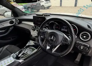 Mercedes-Benz GLC-Class 2016 Pearl