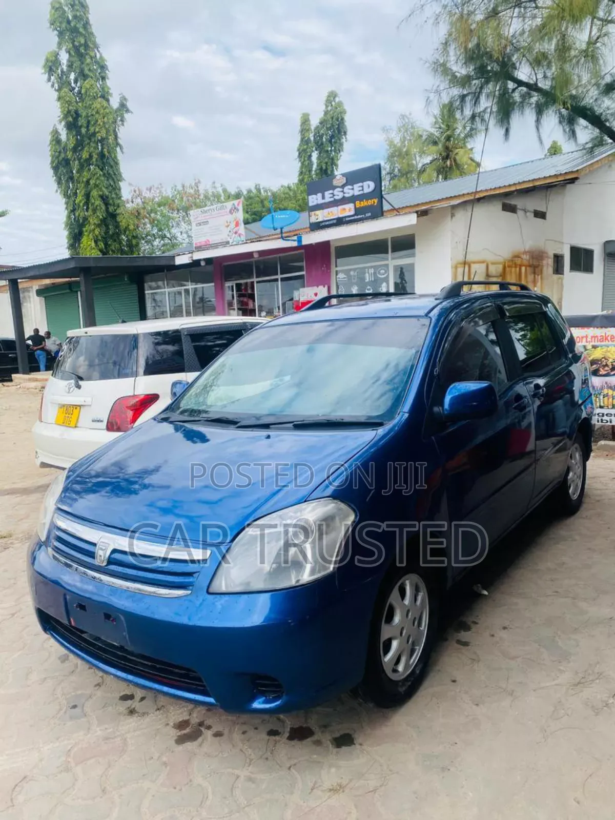 Toyota Raum 1.5 AWD 2004 Blue